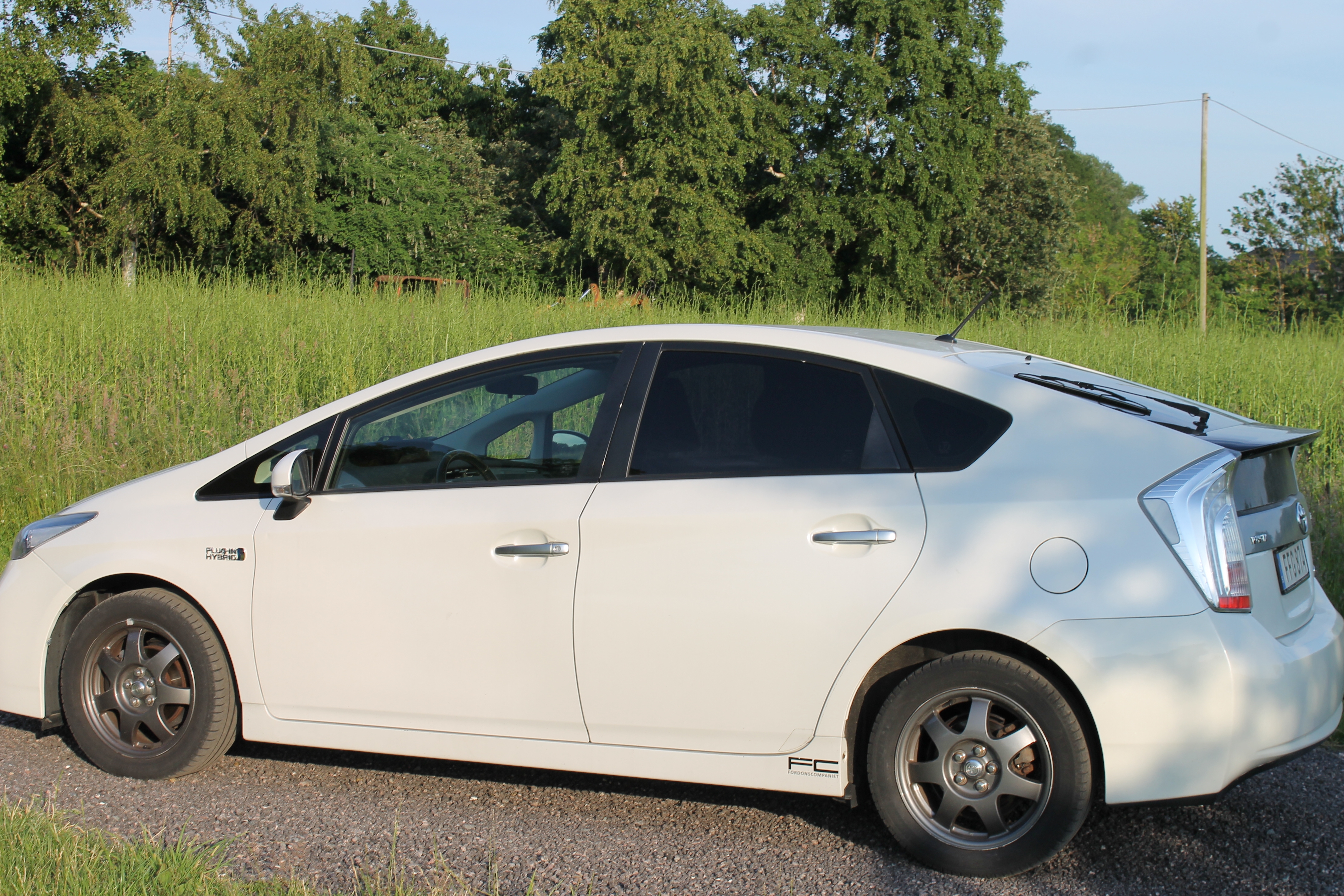 Toyota Prius Plug-in Hybrid 2013, bild 3/10
