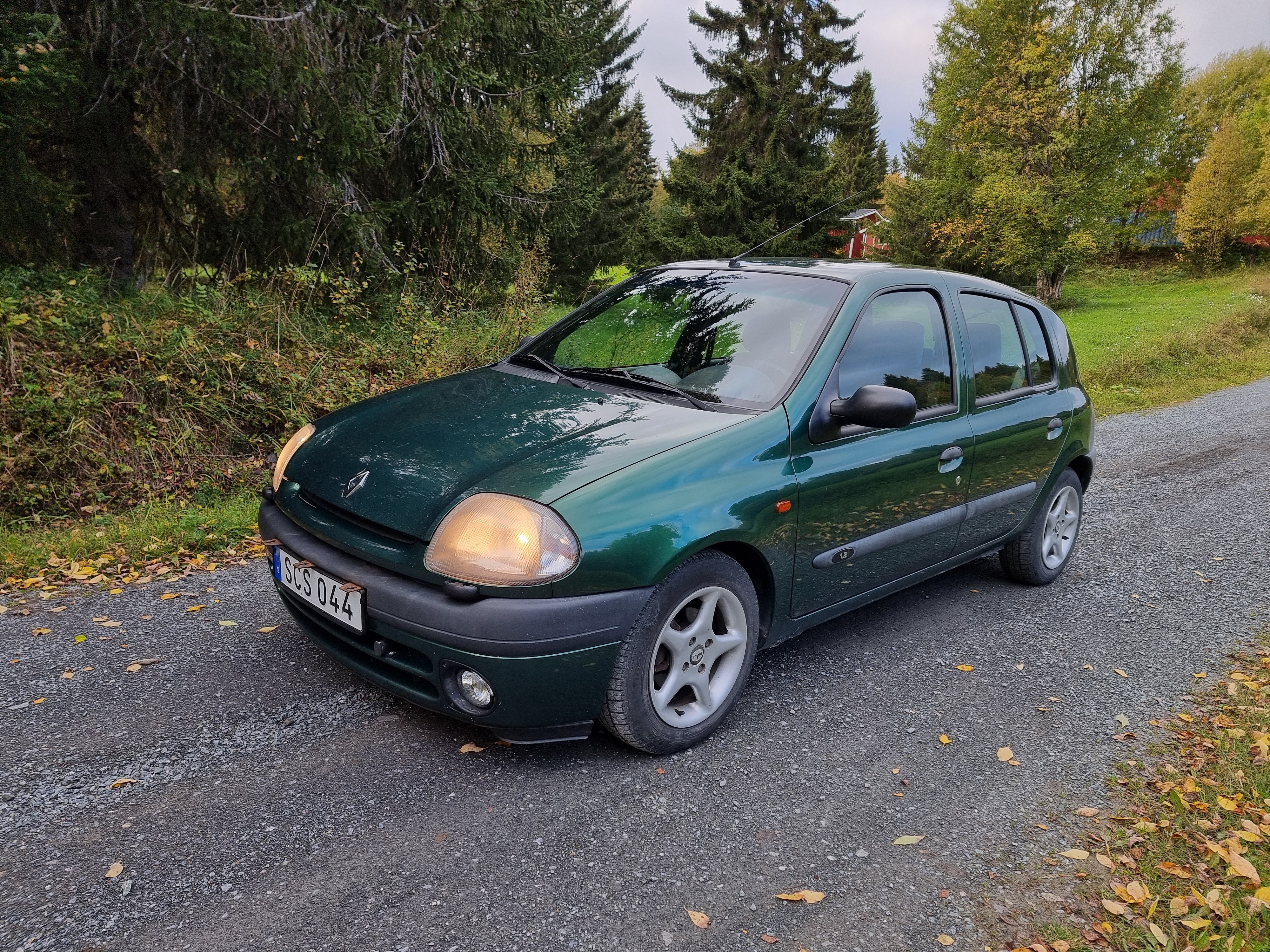 Renault Clio 2001, kuva 3/7