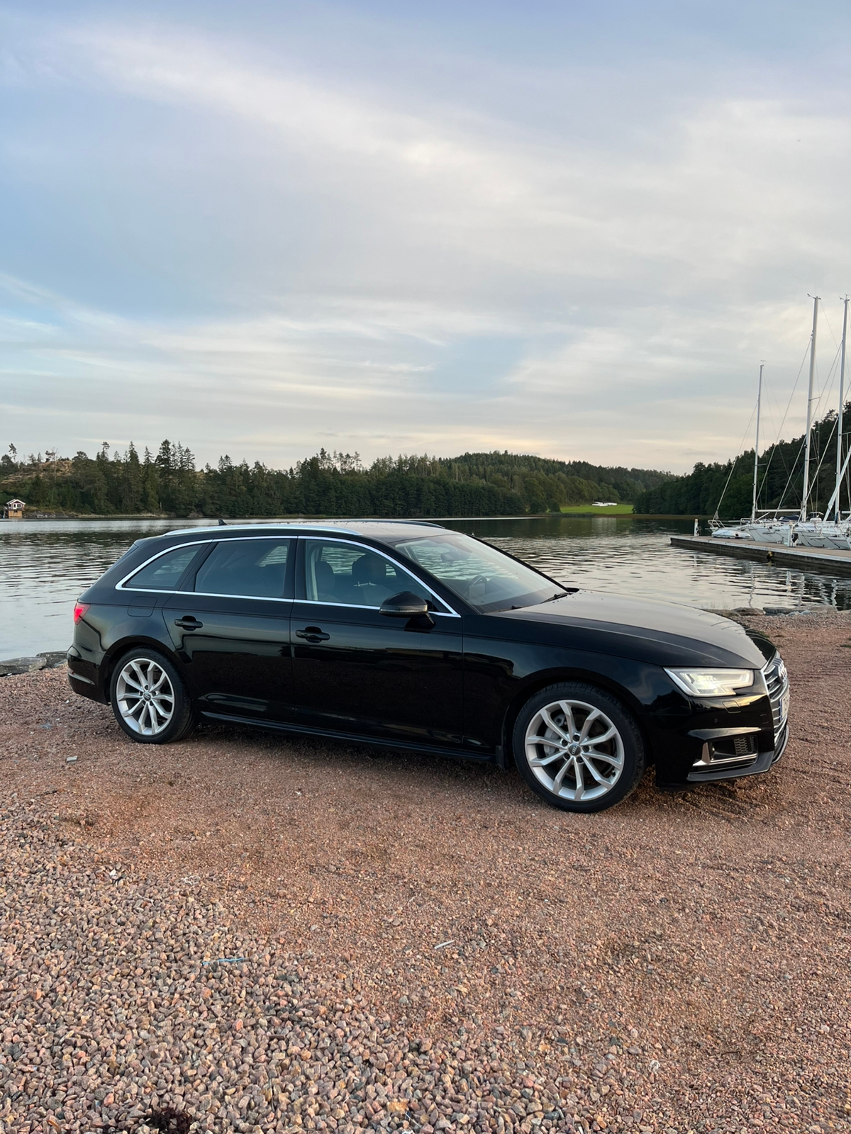 Audi A4 Avant 40 TDI quattro S Tronic 2019, kuva 4/10