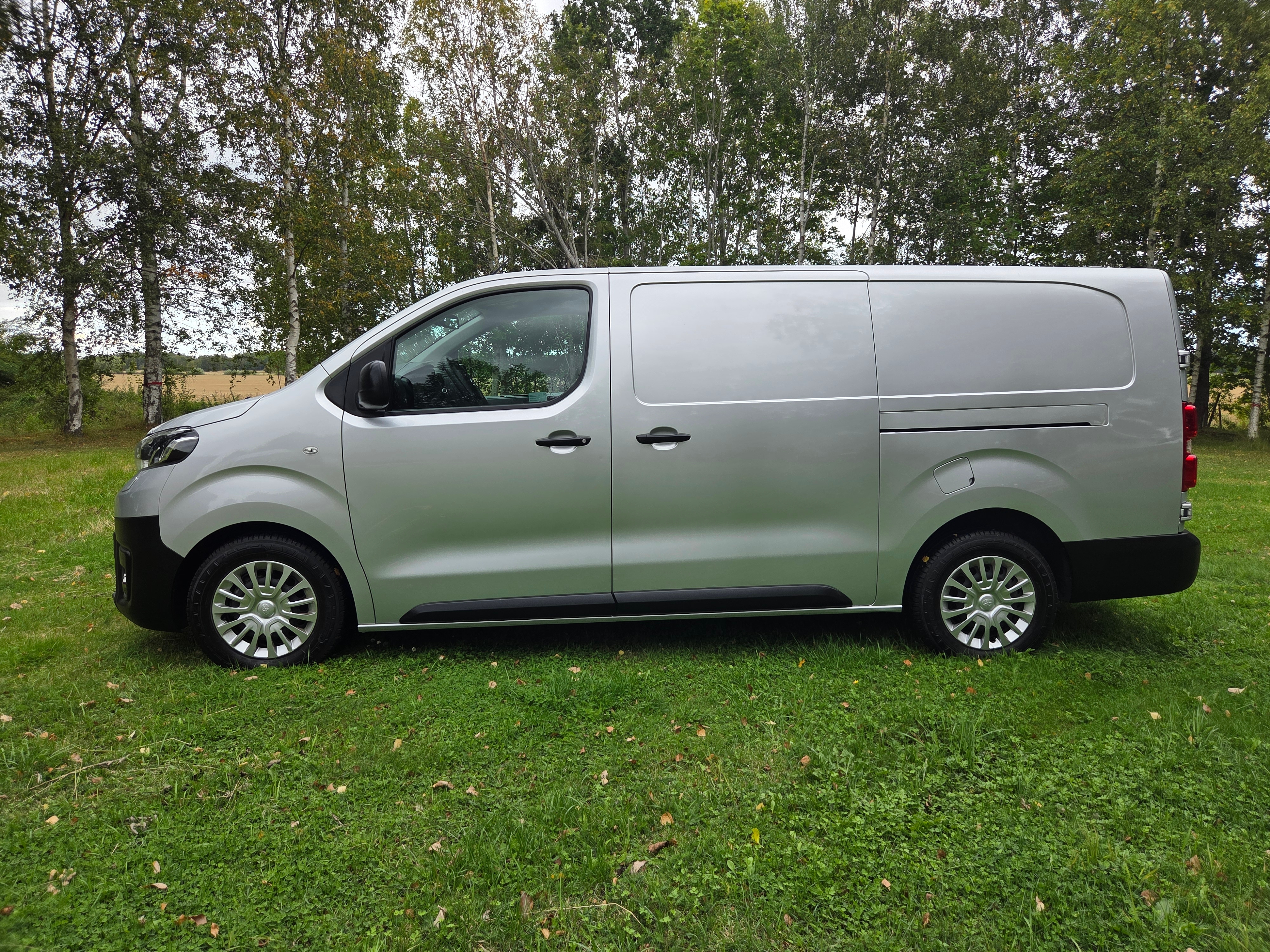 Toyota Proace 2.0 D-4D Manuell 2018, bild 3/10