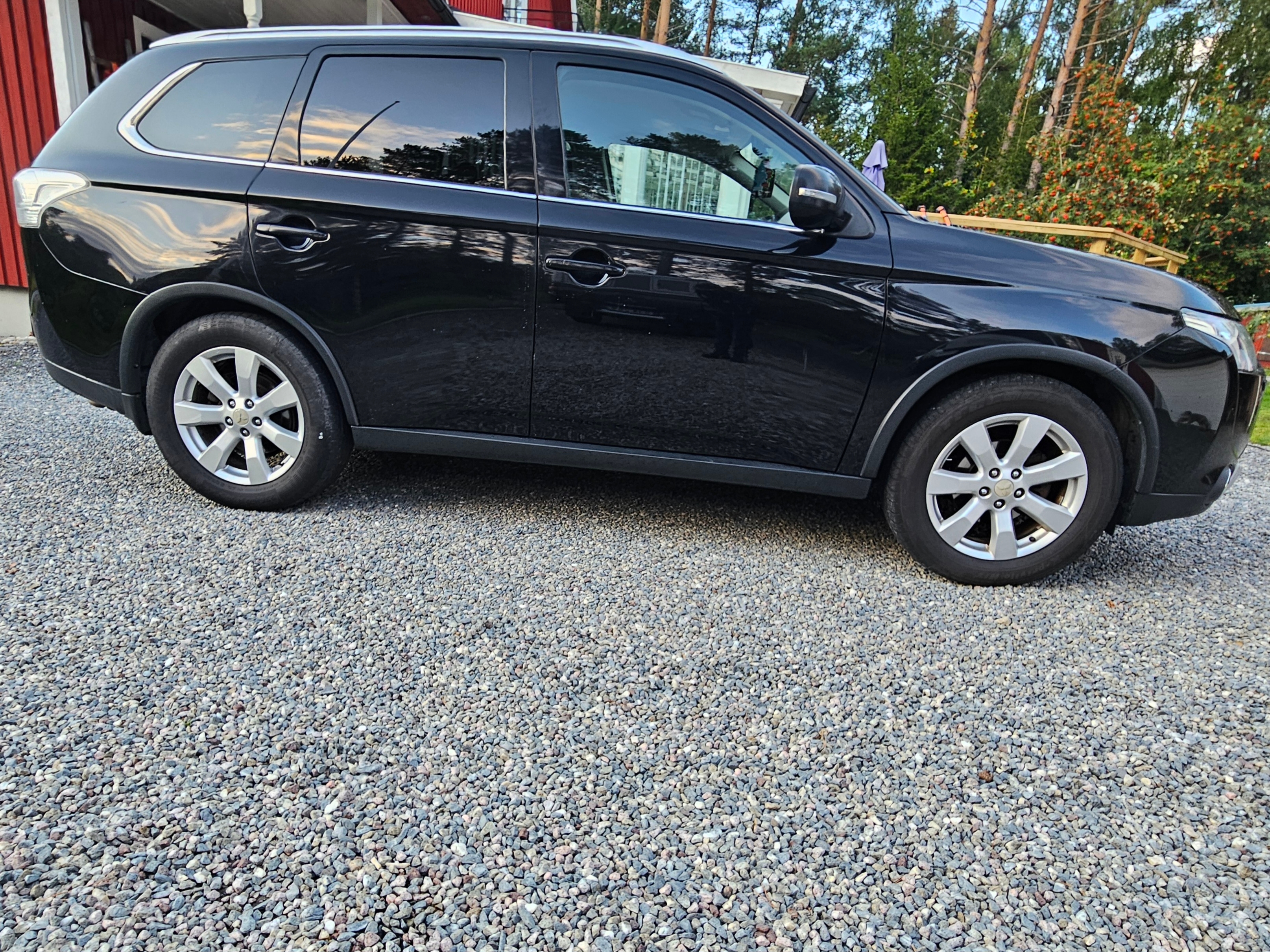 Mitsubishi Outlander 2014, kuva 6/6