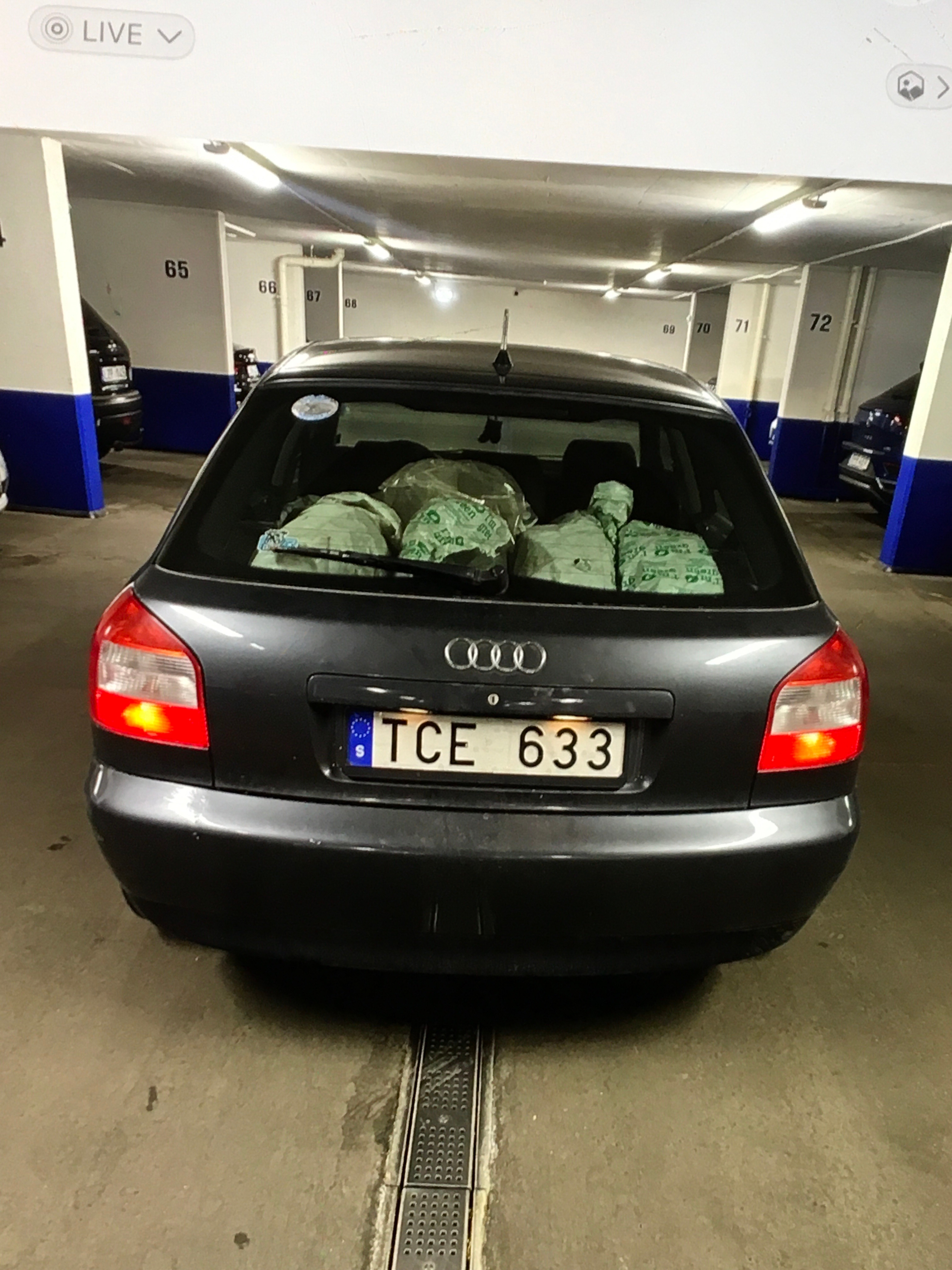 Audi A3 5-dörrar 1.8 20v Turbo Manuell 2002, bild 2/4