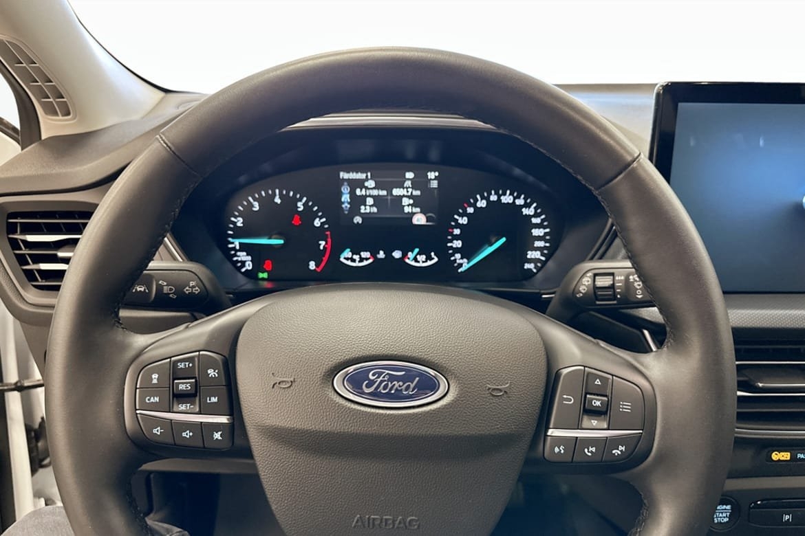 Ford Focus 2023, bild 7/9