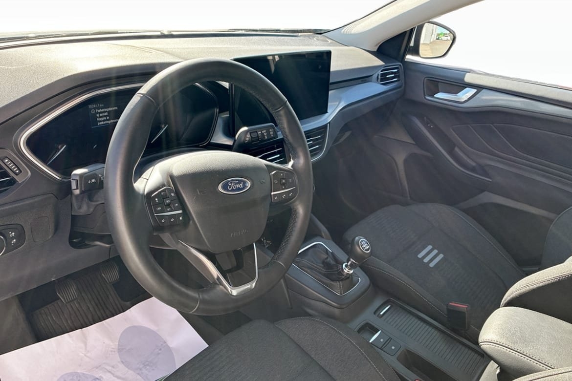 Ford Focus 2023, bild 5/9
