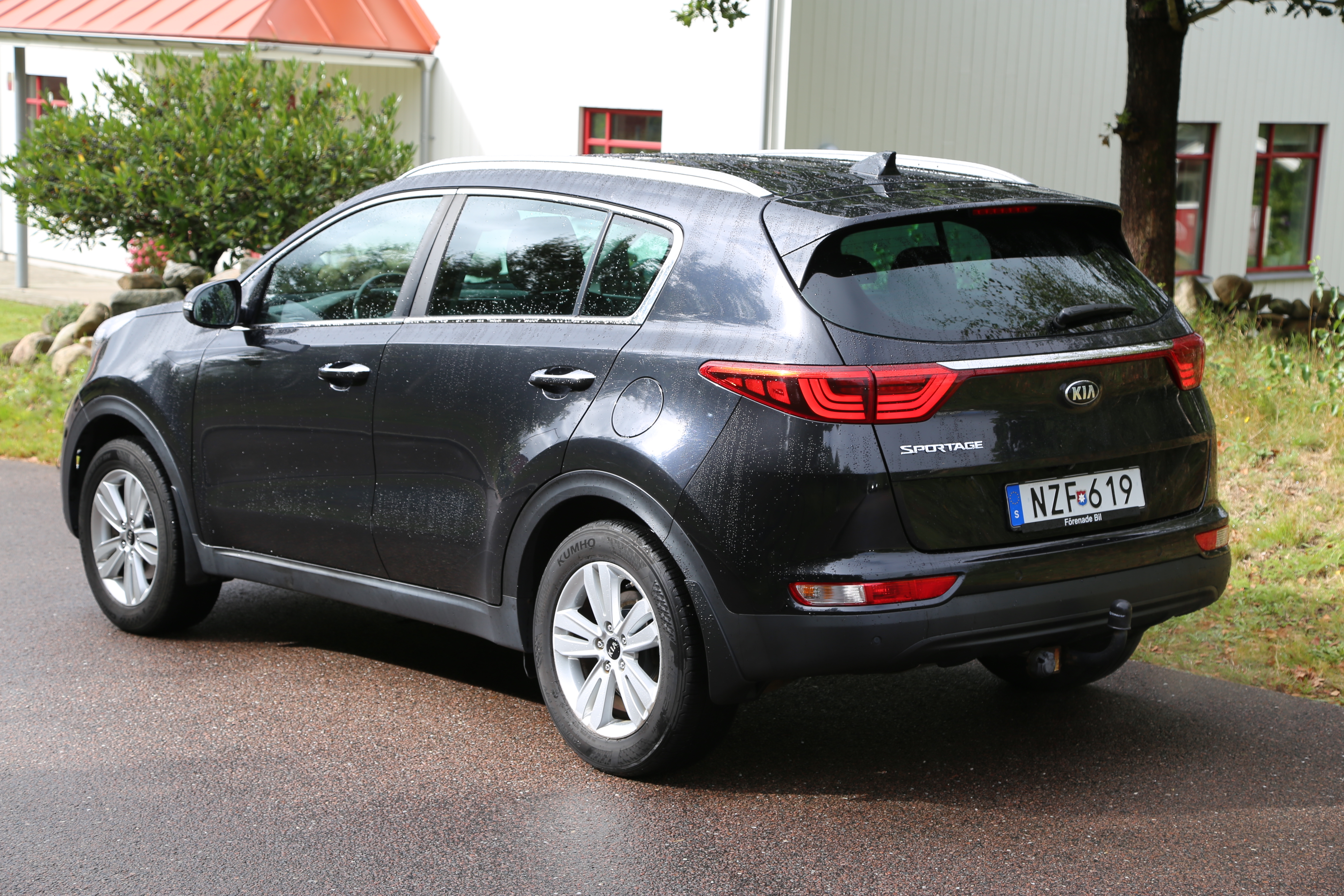 Kia Sportage 1.6 GDI Manuell 2016, bild 4/14