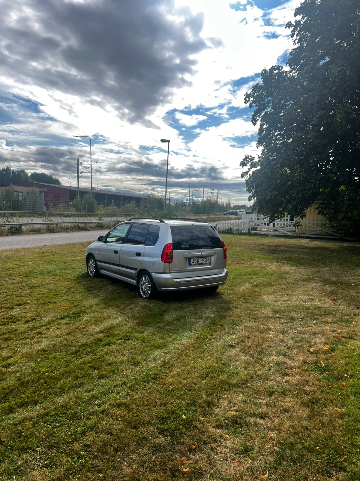 Mitsubishi Space Star 1.6 Automatisk 2004, kuva 3/5