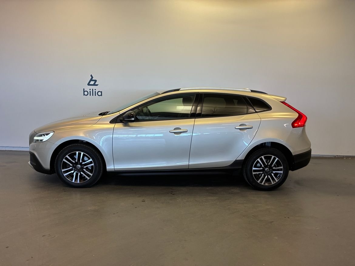 Volvo V40 Cross Country 2017, bild 3/10
