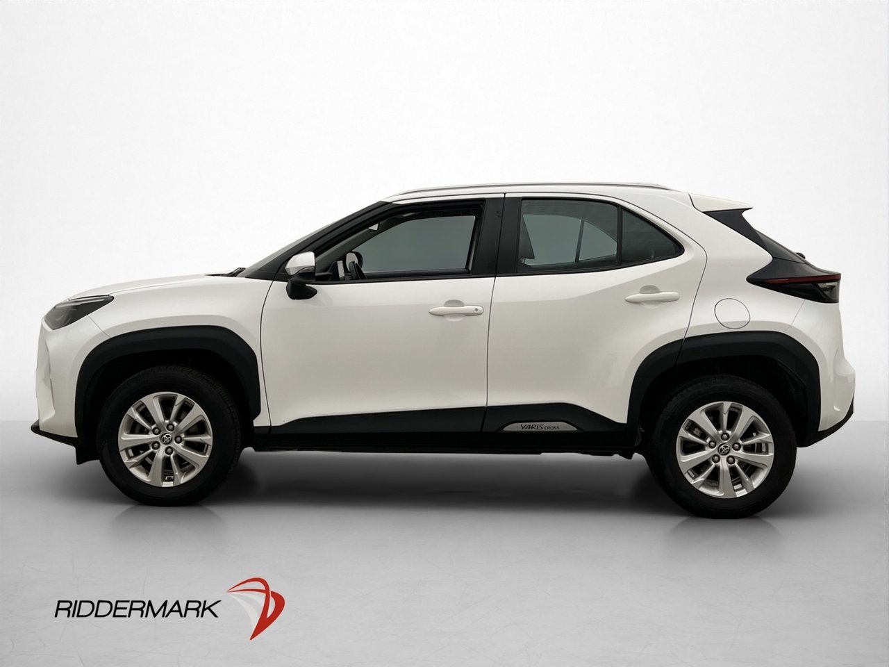 Toyota Yaris Cross Hybrid 116hk Active 2022, bild 4/29