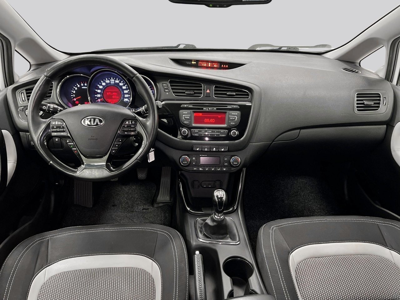 Kia Ceed 2015, bild 7/18