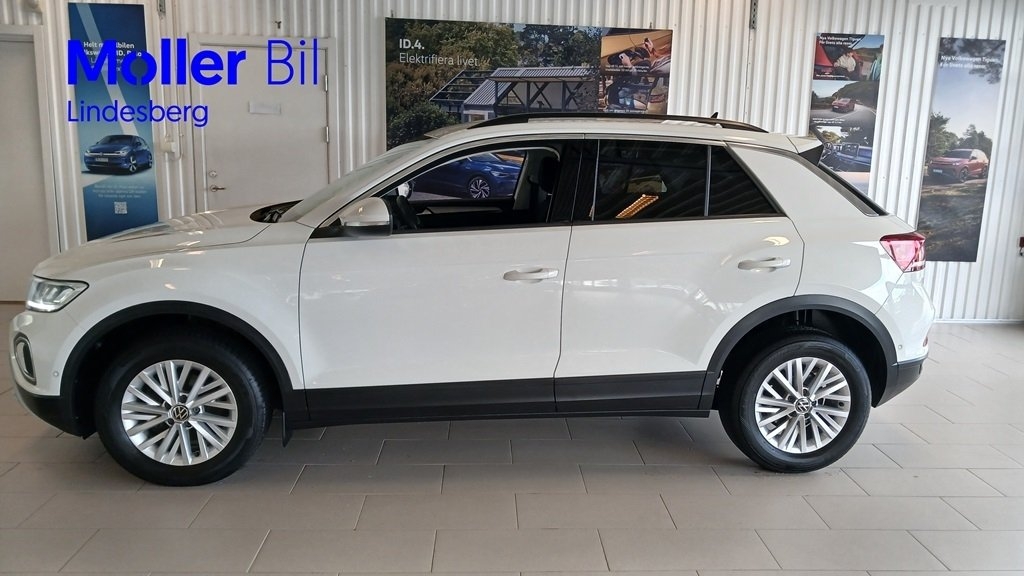 Volkswagen T-Roc 2023, bild 6/24