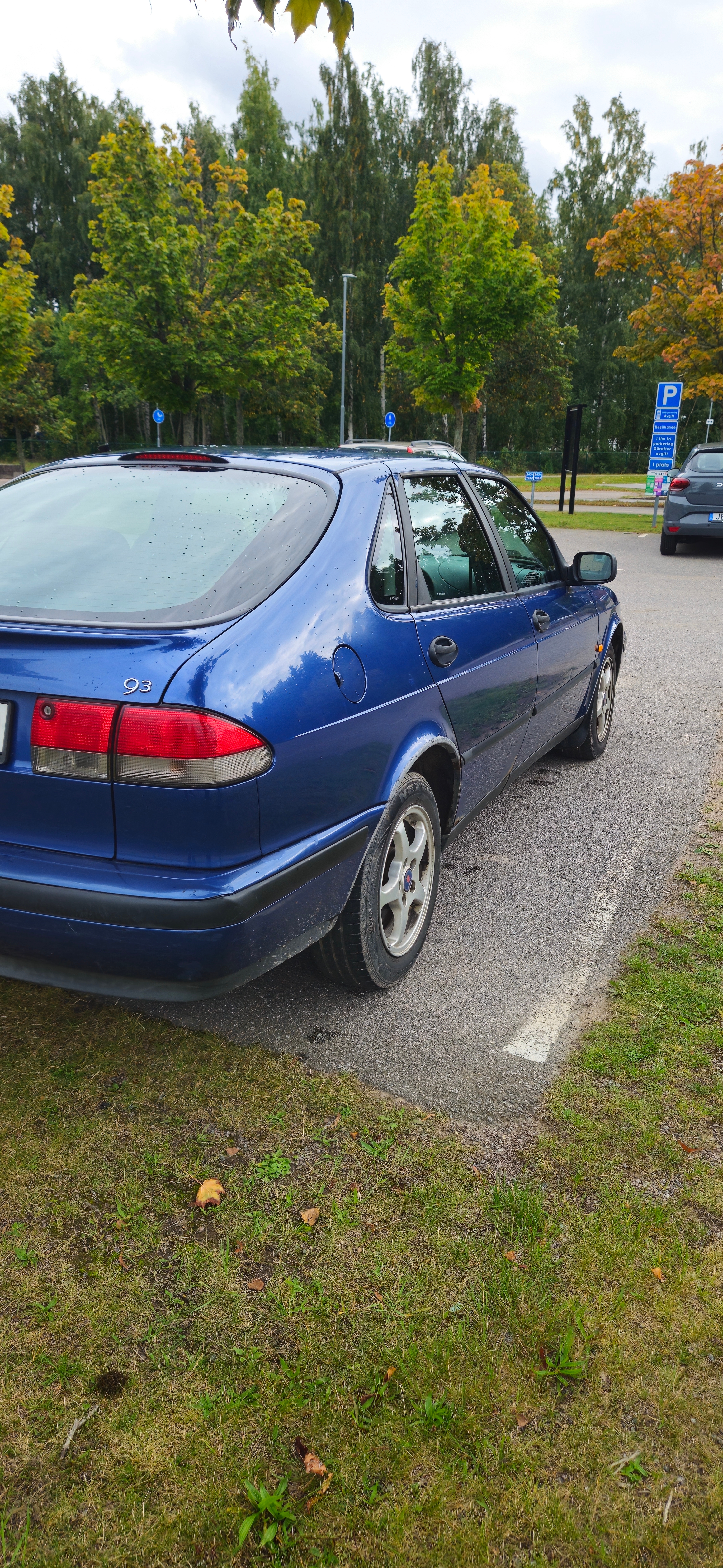 Saab 9-3 5-dörrar 2.0 T Manuell 1999, bild 7/10