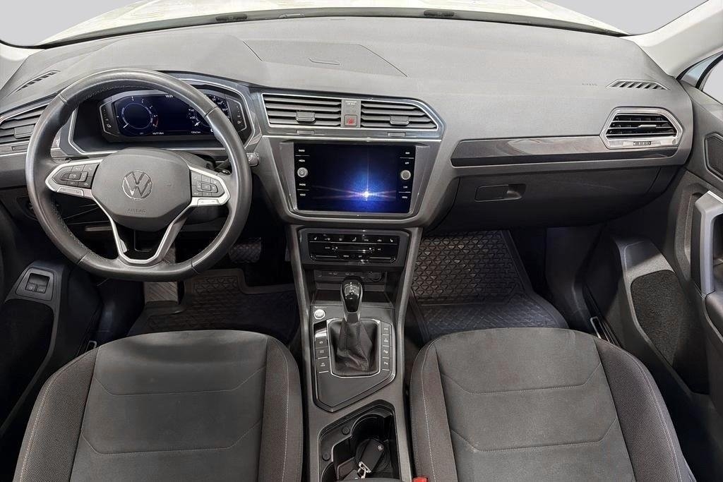 Volkswagen Tiguan eHybrid 2023, bild 7/10