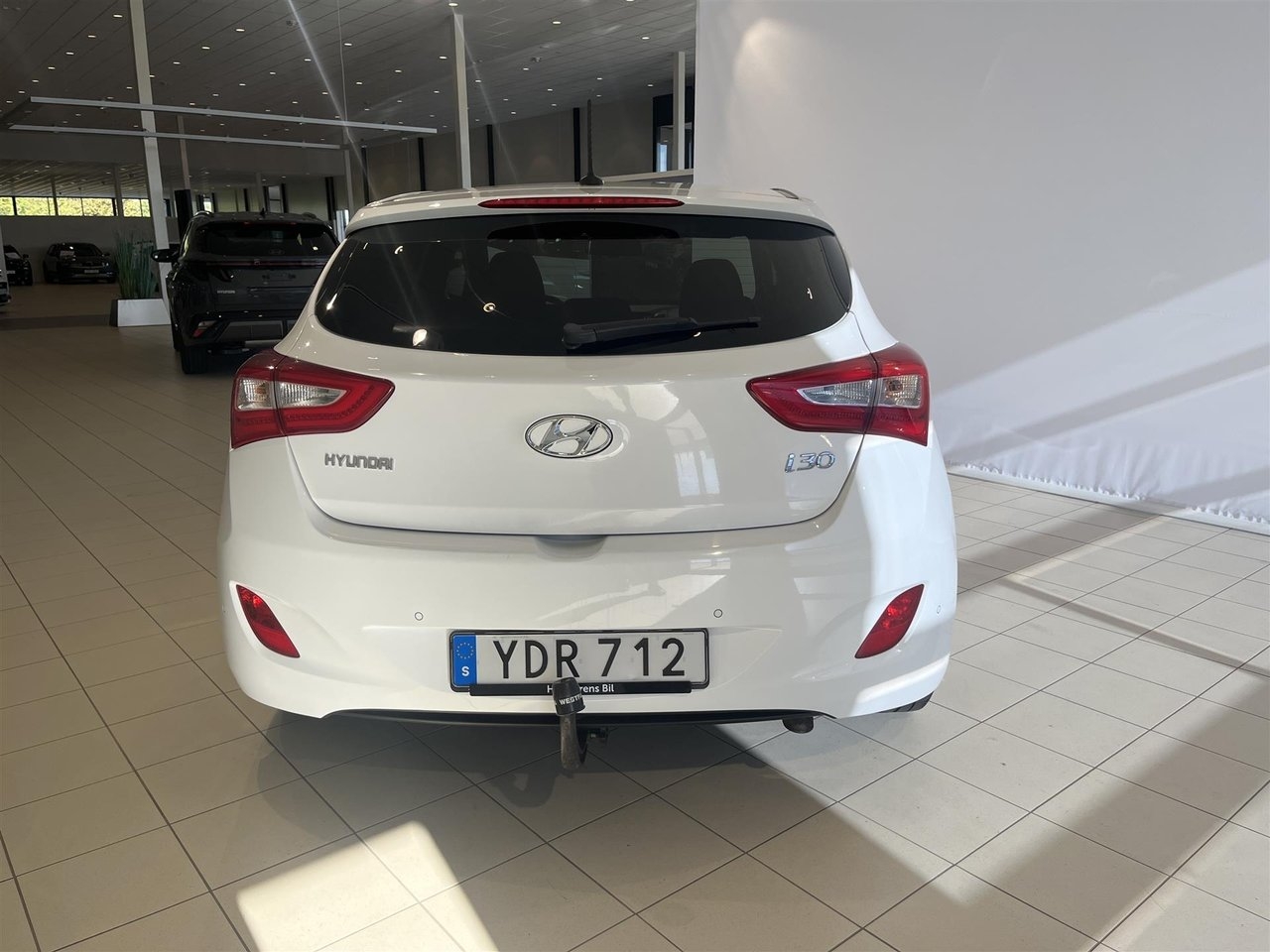 Hyundai i30 i 30 1.6 GDi 135hk Go Plus 2017, bild 6/12