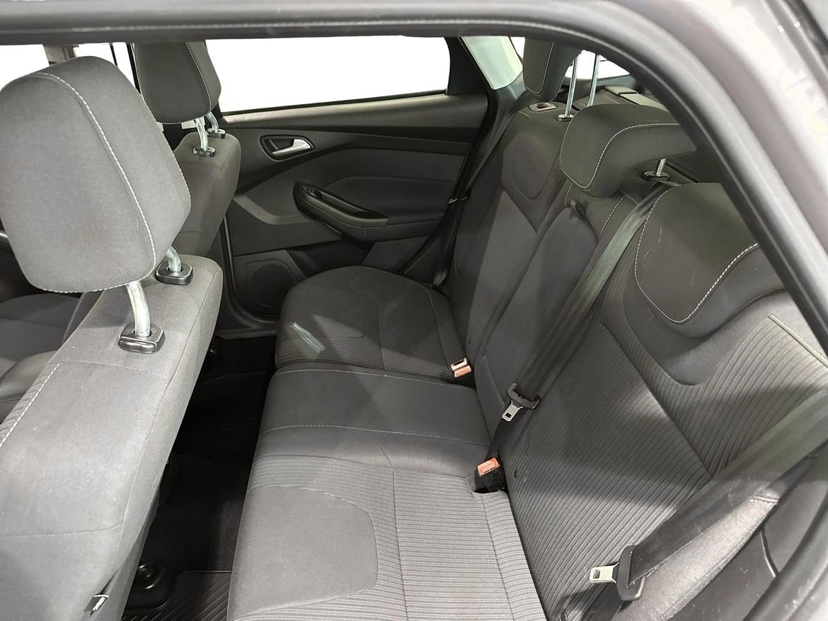 Ford Focus 1.0 100 Titanium Kombi 2014, bild 7/10