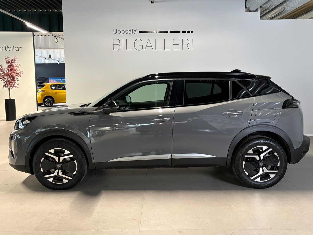 Peugeot 2008 GT Hybrid 145 hk AUT 2025, bild 2/10