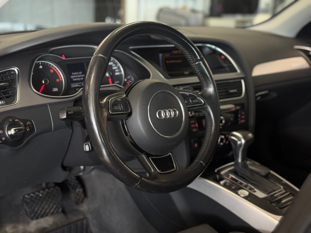 Audi A4 2013, bild 6/10