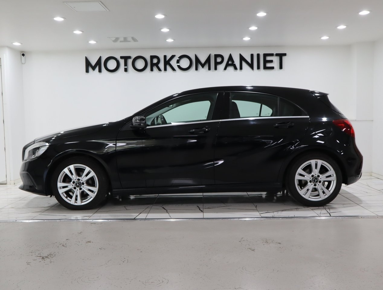 Mercedes-Benz A 2018, bild 3/10