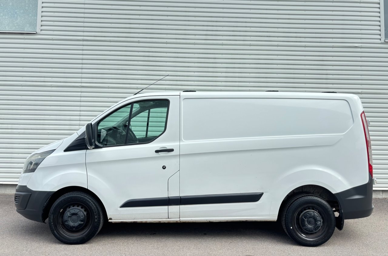 Ford Transit Custom 2013, kuva 2/10
