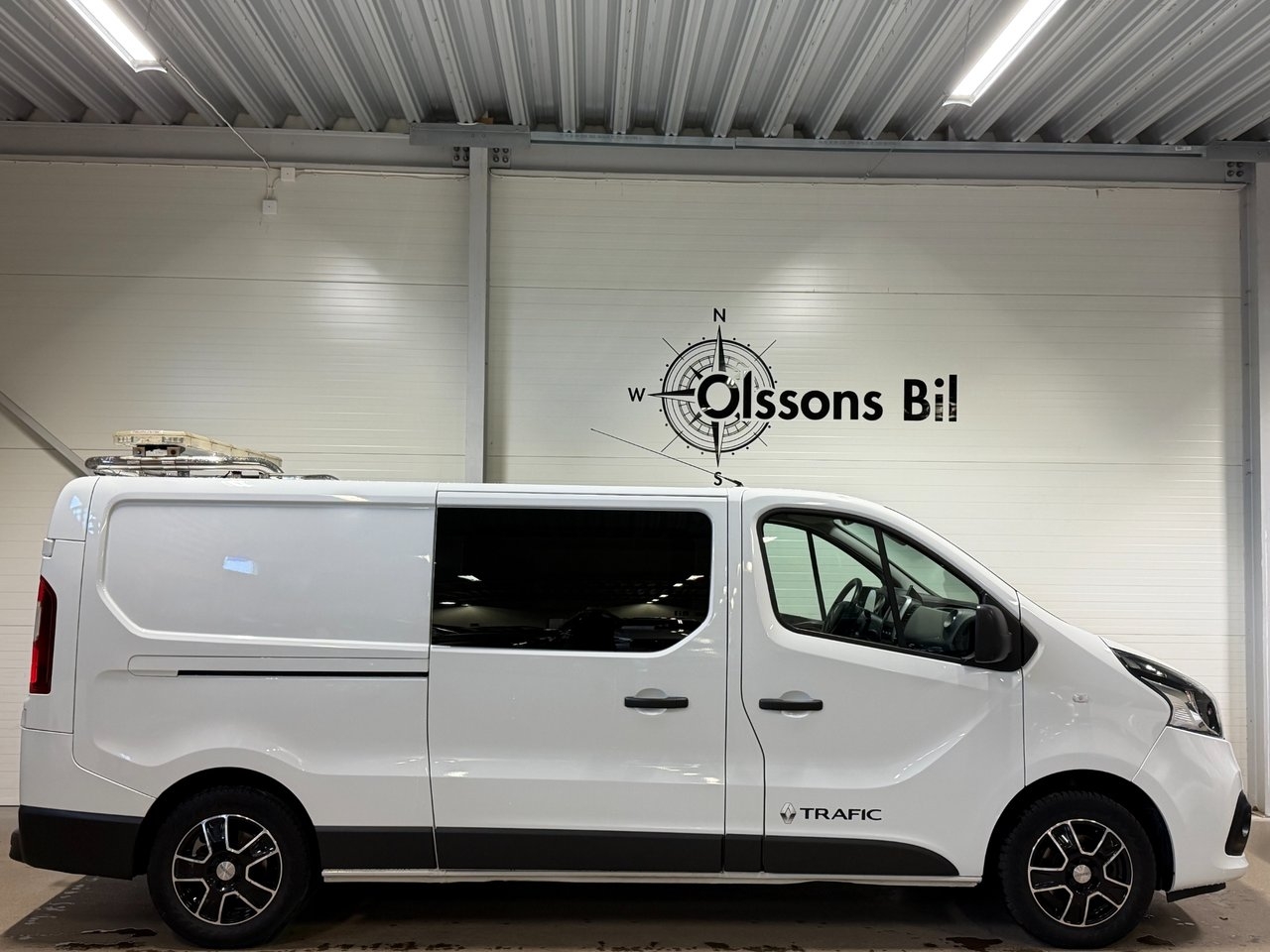 Renault Trafic 2018, kuva 7/10