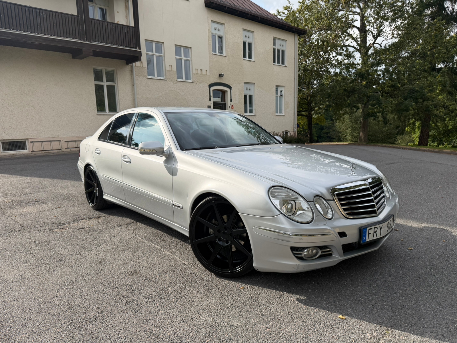 Mercedes-Benz E 220 CDI 5G-Tronic 2007, bild 4/9