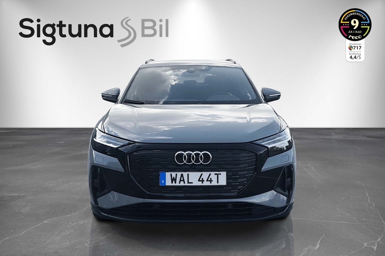 Audi Q4 e-tron 2023, photo 2/32
