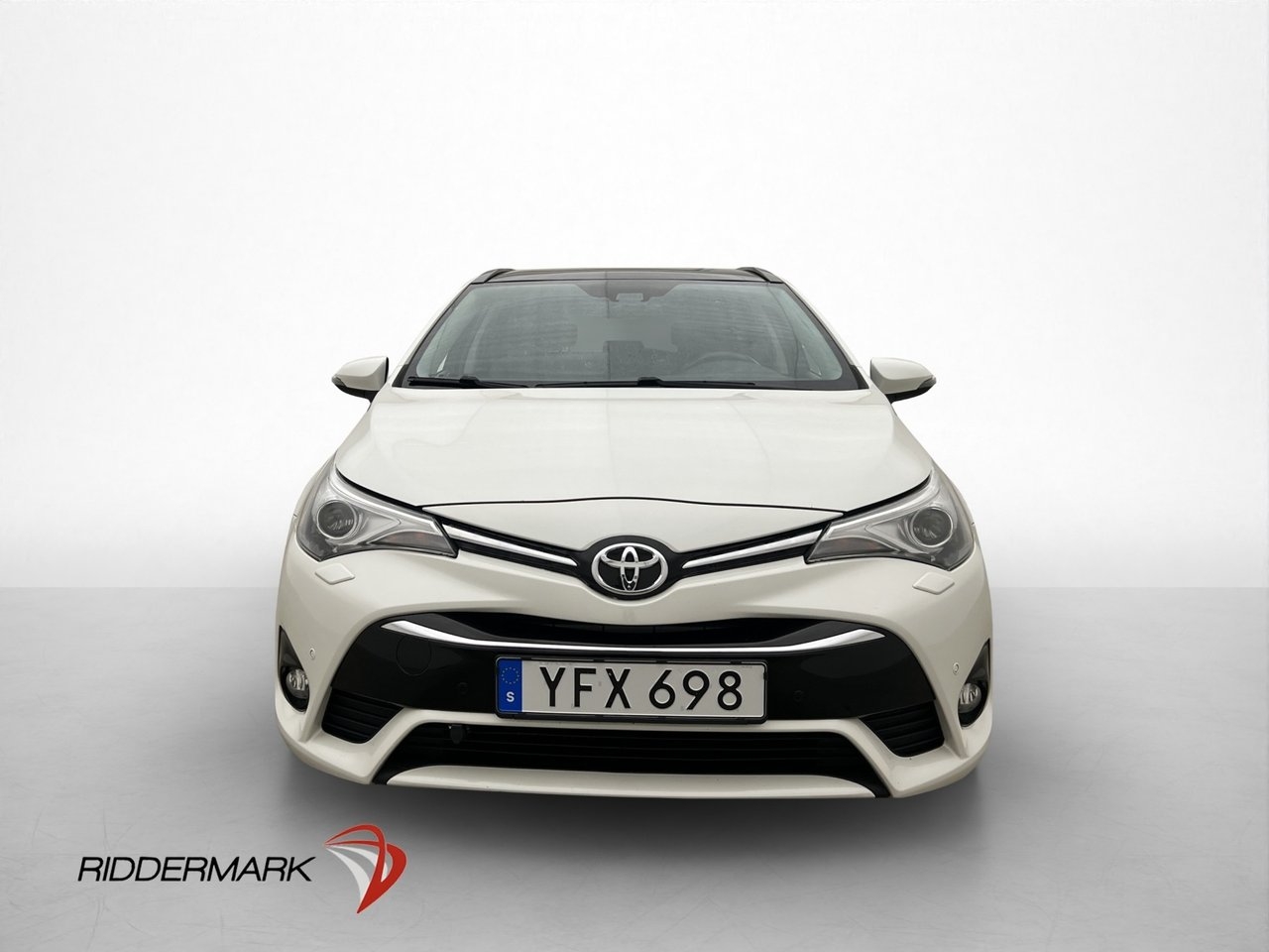Toyota Avensis 2016, bild 2/31
