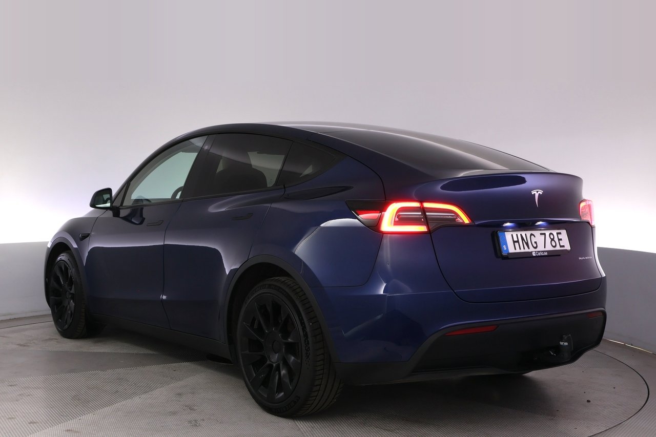 Tesla Model Y 2023, bild 4/10