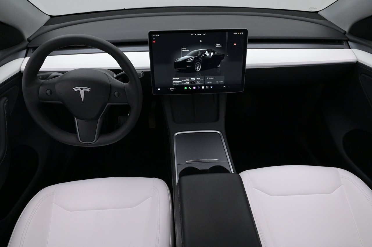 Tesla Model Y Long Range AWD Uppg 2024, bild 6/10
