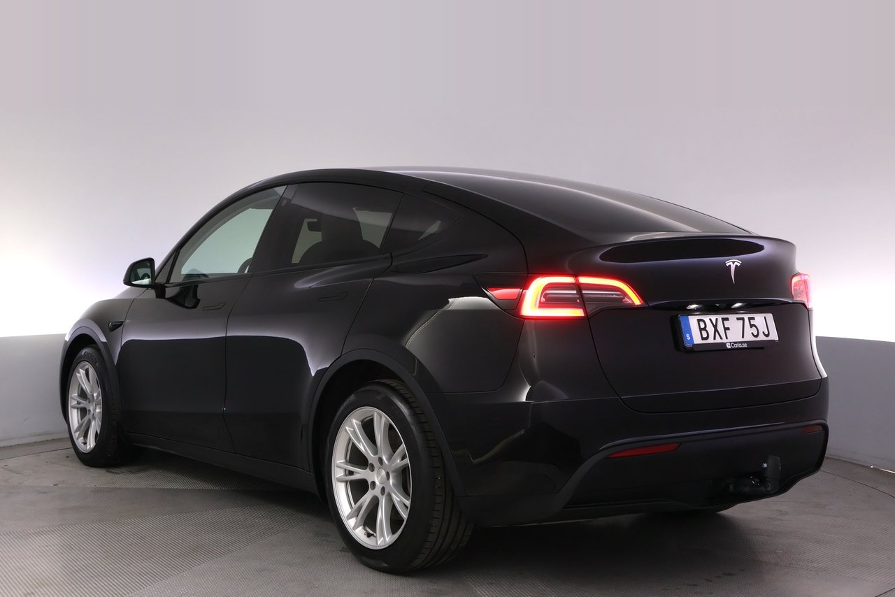 Tesla Model Y Long Range AWD Uppg 2024, bild 4/10