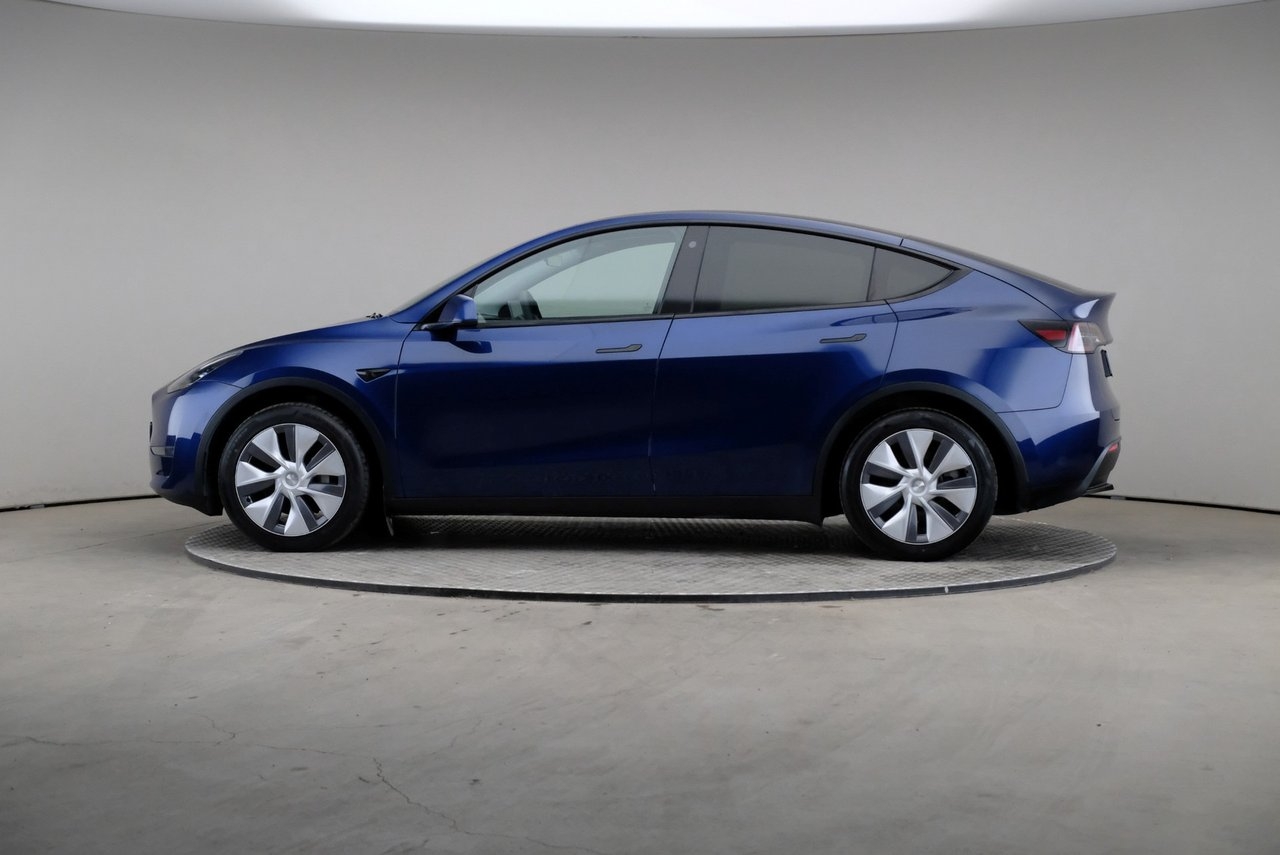 Tesla Model Y 2023, kuva 4/10