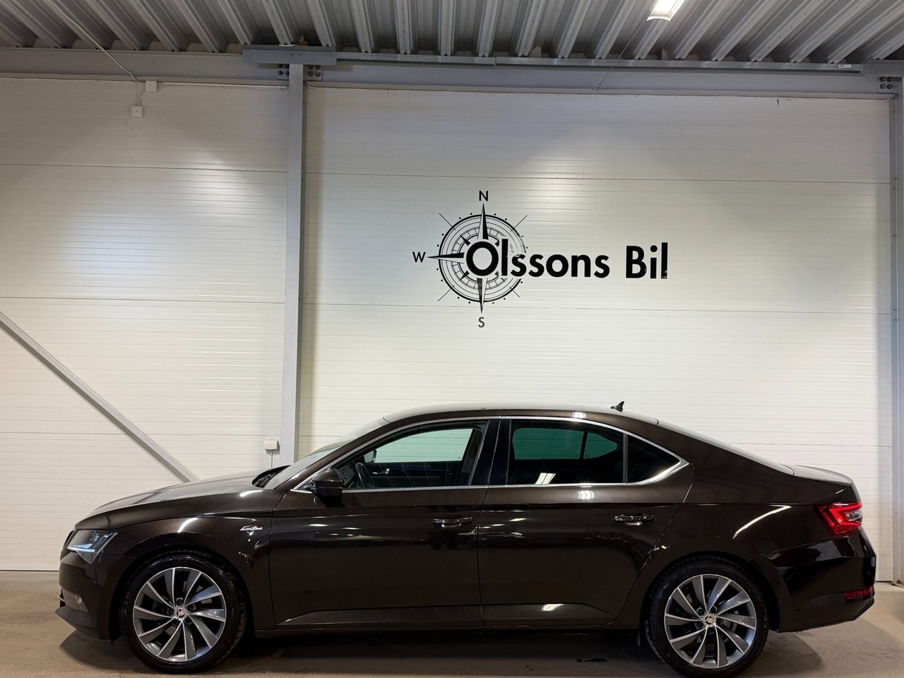 Skoda Superb 2019, kuva 3/10