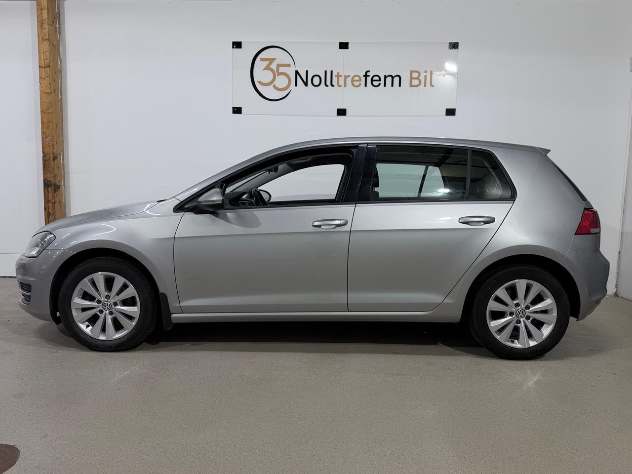 Volkswagen Golf 2015, kuva 2/10
