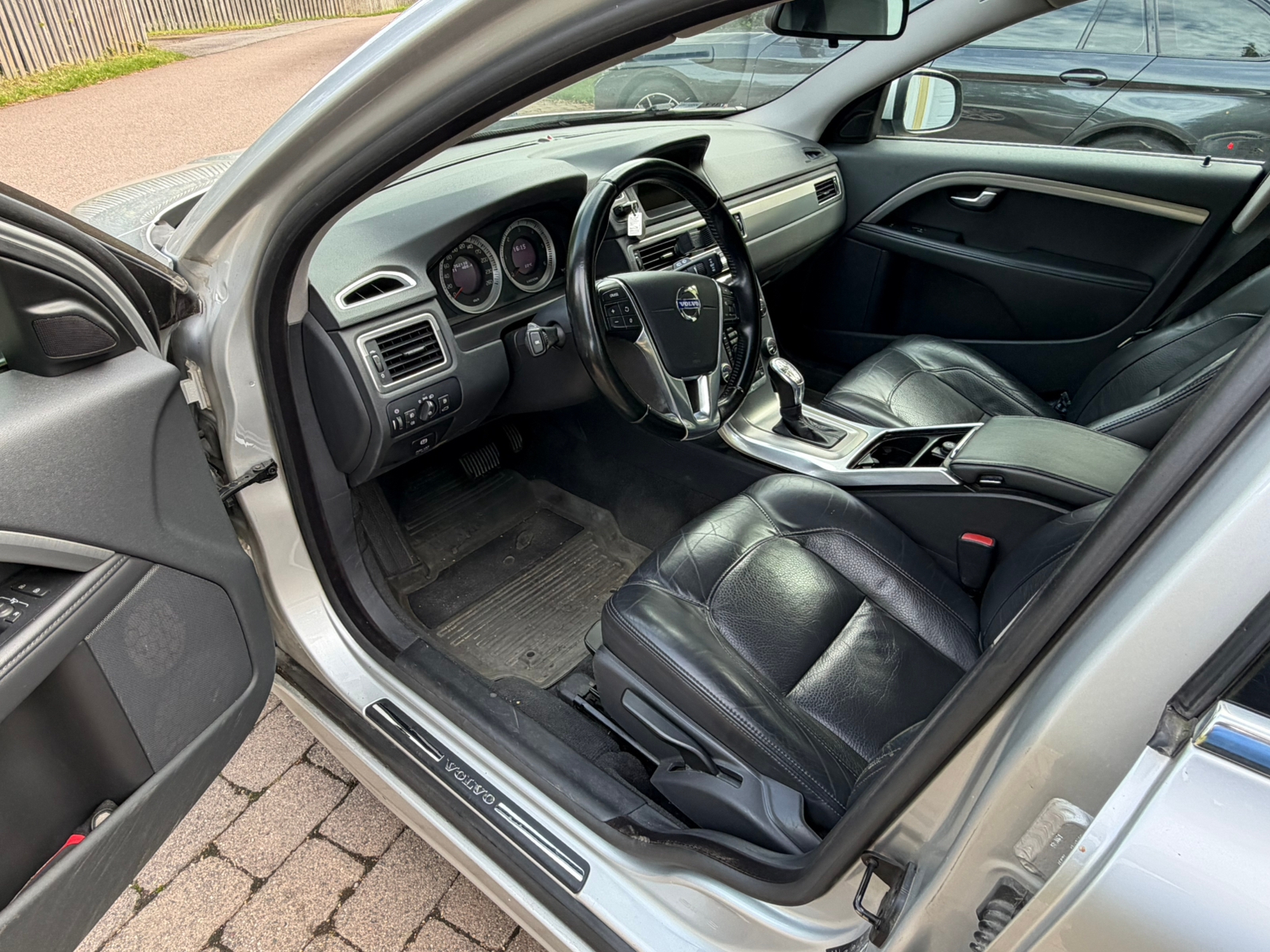 Volvo V70 D4 AWD Geartronic 2013, bild 6/10