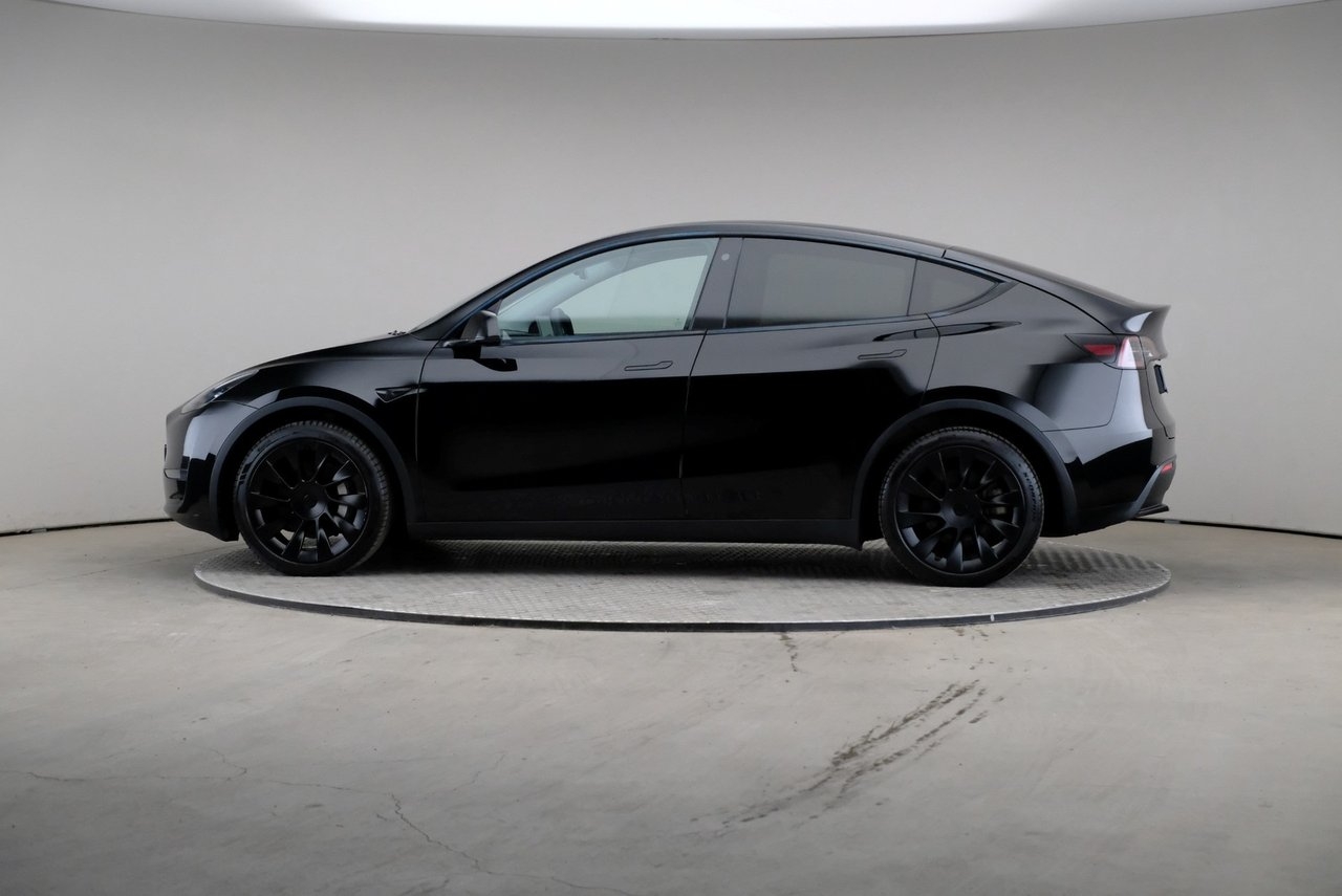 Tesla Model Y Long Range AWD 2023, bild 4/10