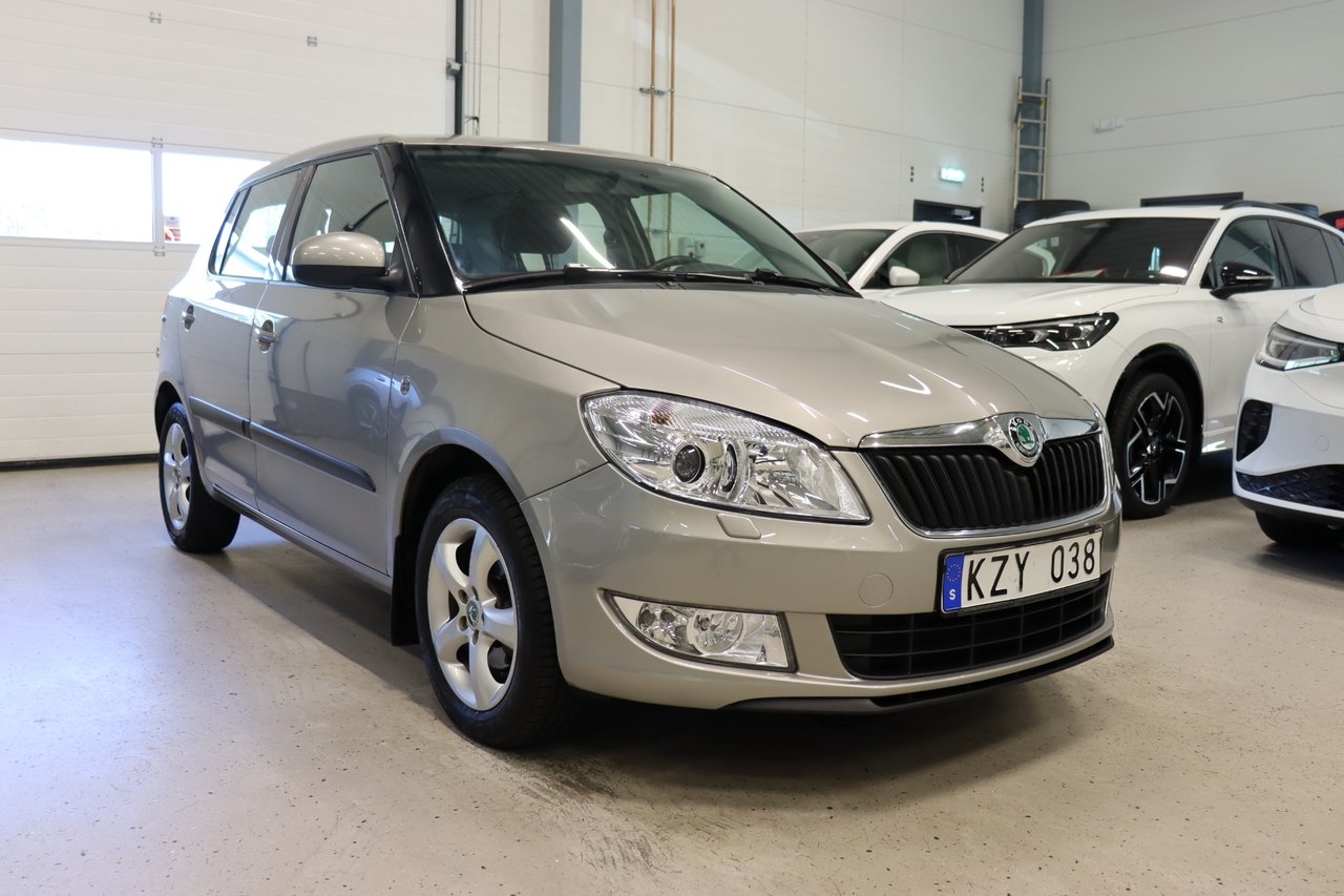 Skoda Fabia 2013, bild 2/10