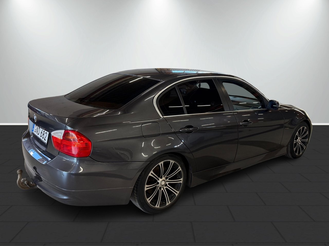 BMW 325 2008, kuva 6/10