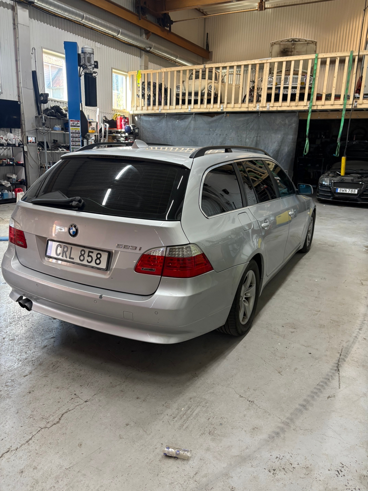 BMW 523 i Touring Automatisk 2008, photo 4/10