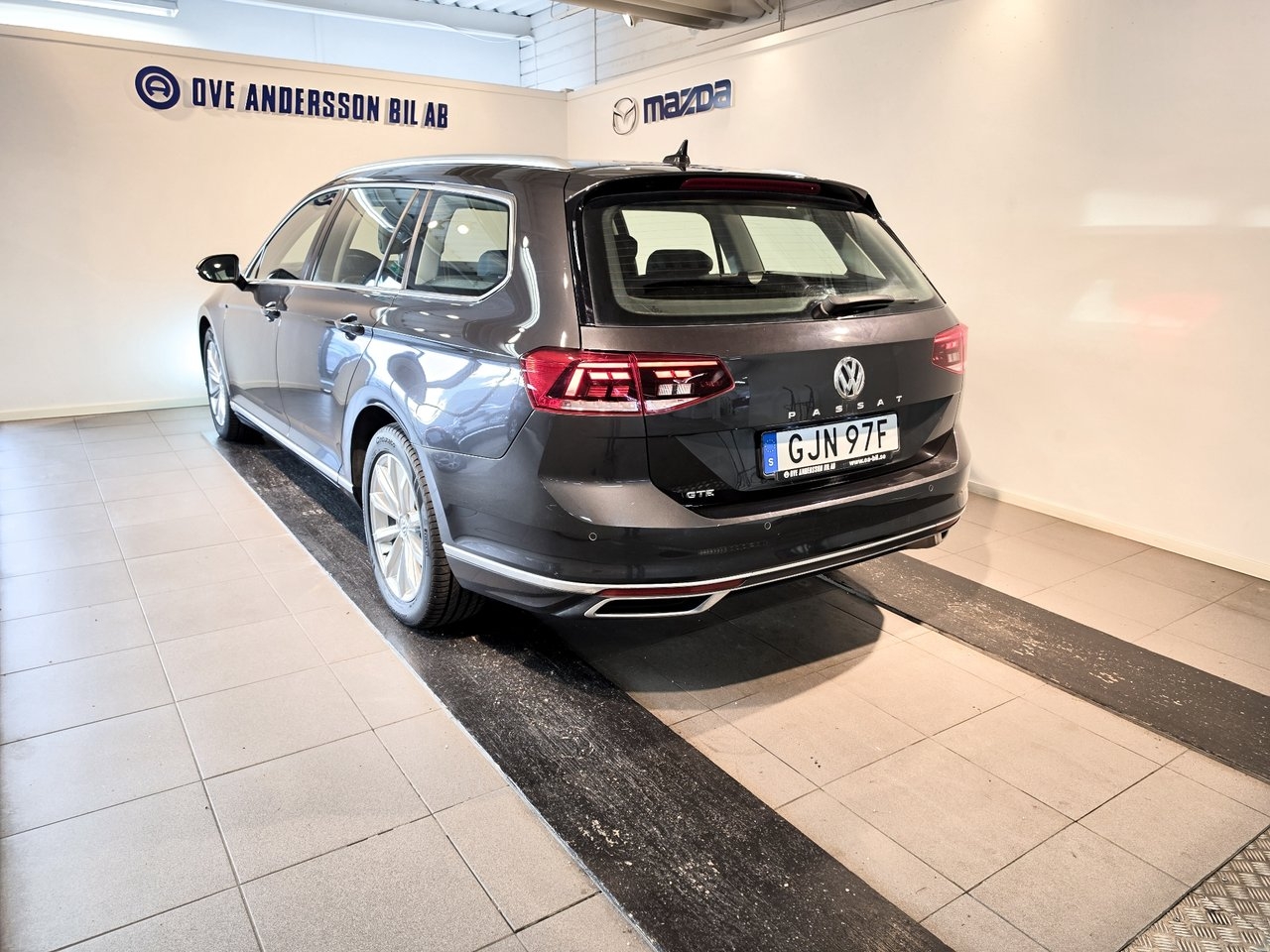 Volkswagen Passat 2020, photo 5/24