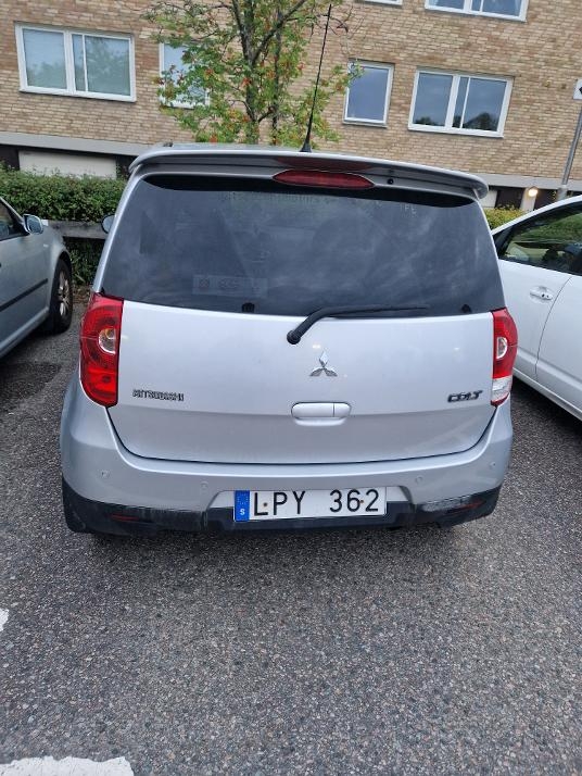 Mitsubishi Colt 2011, bild 5/5