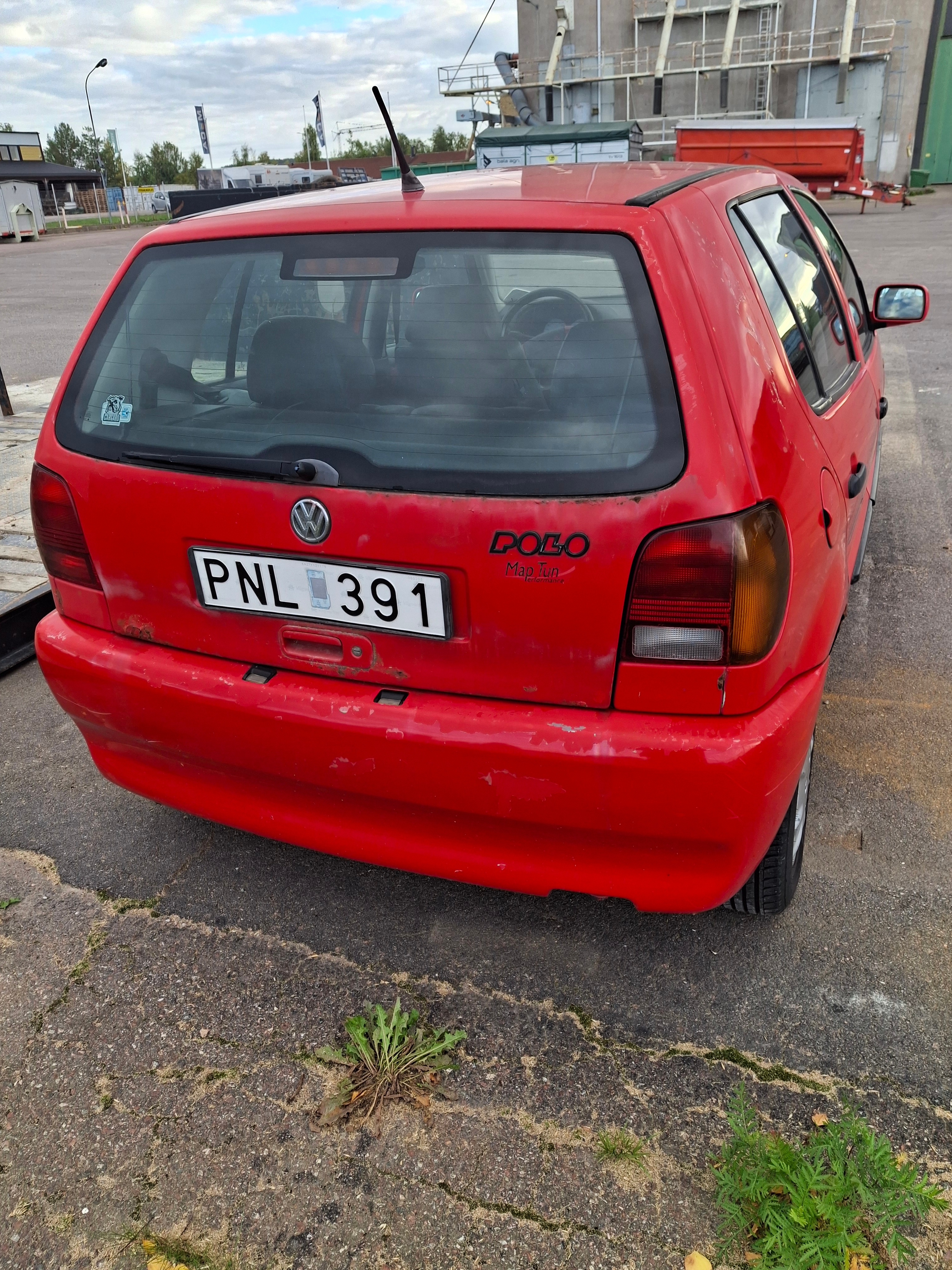 Volkswagen Polo 5-dörrar 1.6 Manuell 1996, kuva 3/3