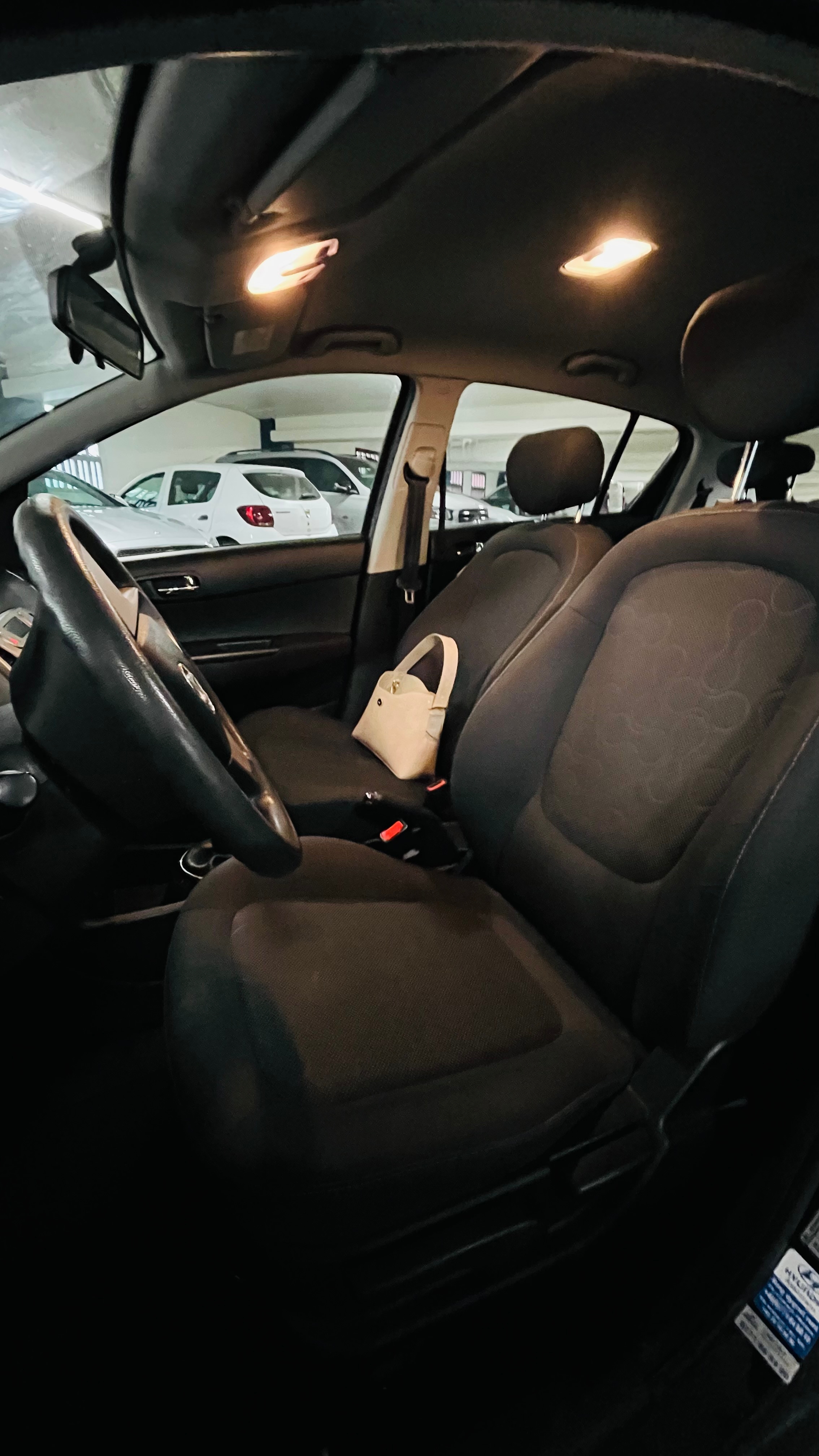 Hyundai i20 5-dörrar 1.2 Manuell 2012, bild 5/8