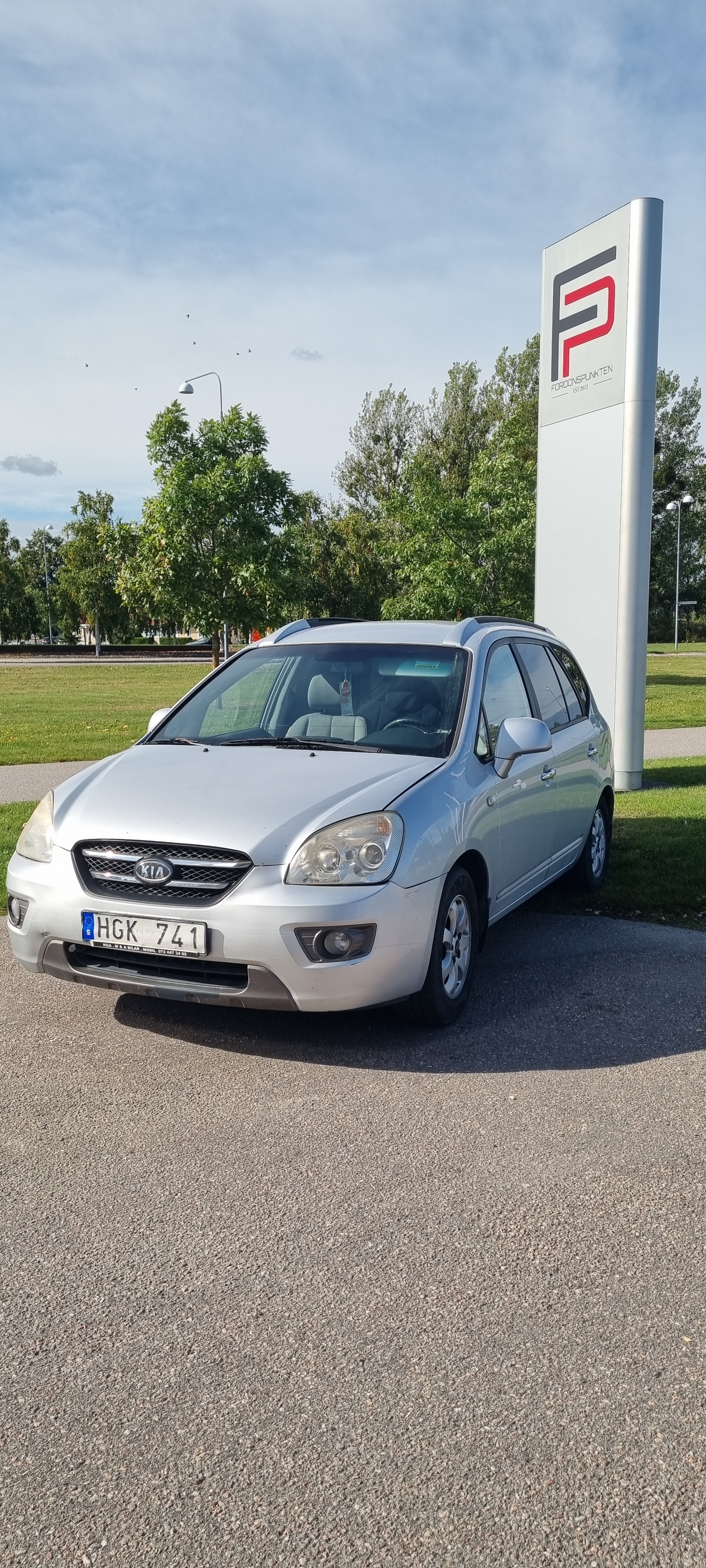 Kia Carens 2.0 CRDi Manuell 2007, kuva 2/4