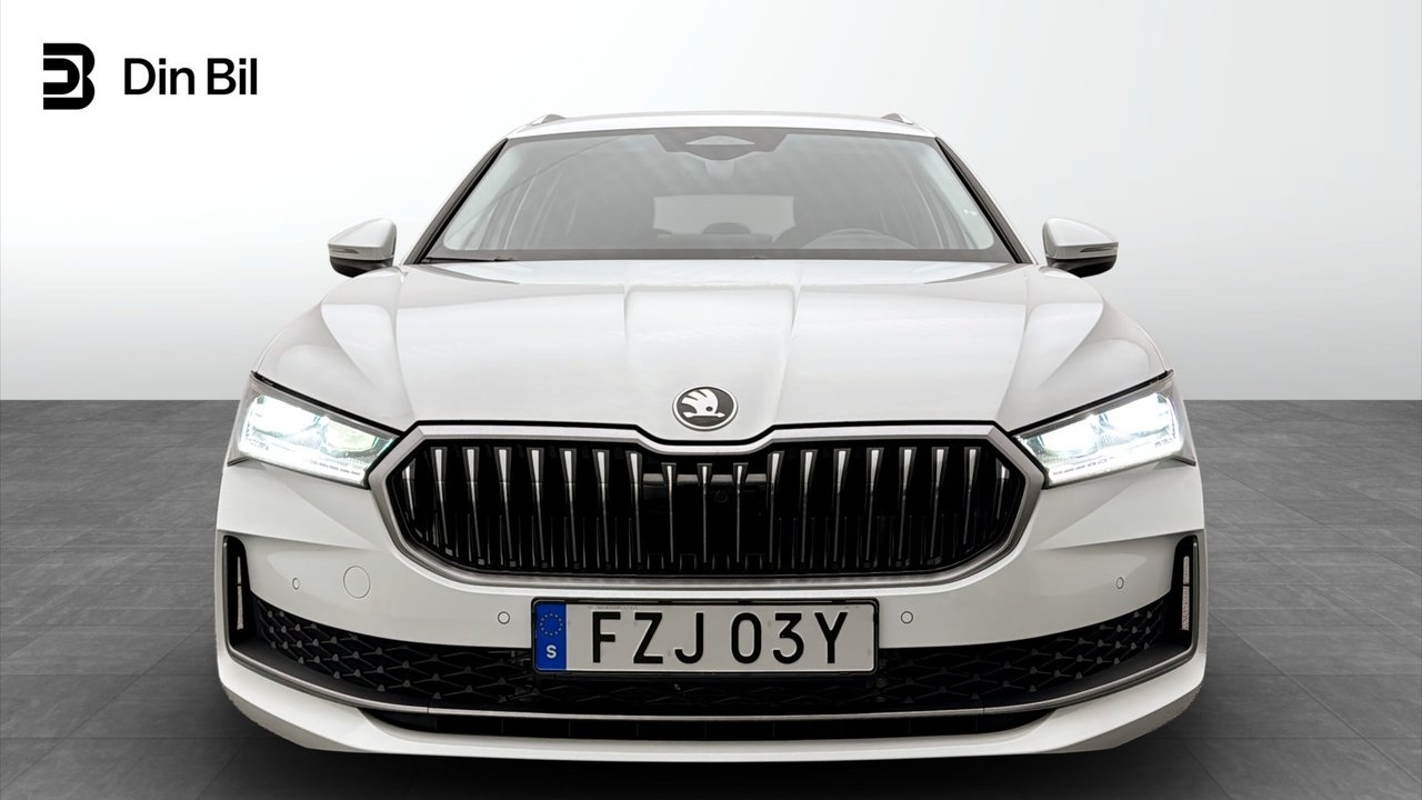 Skoda Superb 2025, bild 4/21