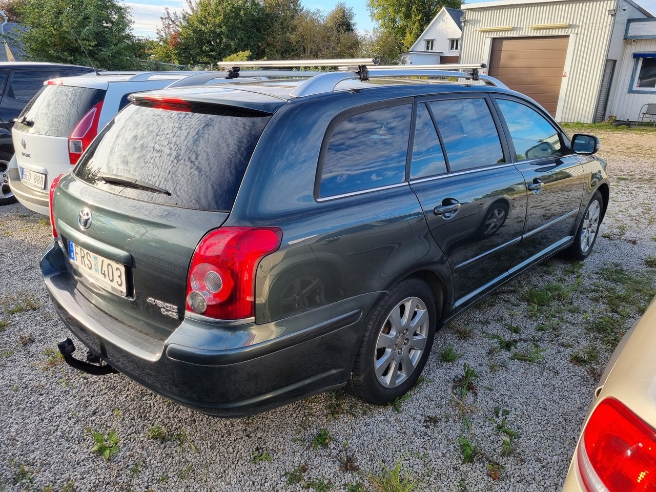 Toyota Avensis 2009, bild 3/23