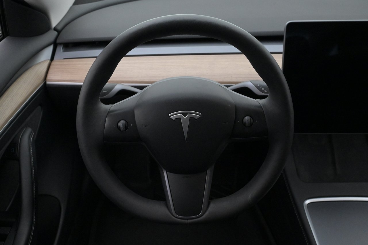 Tesla Model 3 2023, bild 7/10