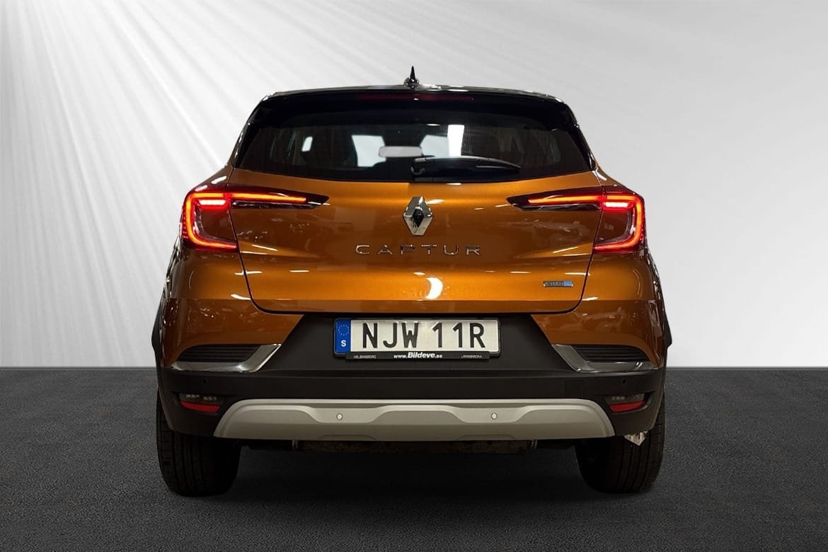 Renault Captur PHEV 160 Intens A 2021, photo 2/9