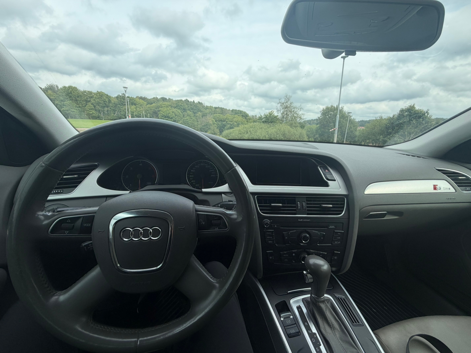 Audi A4 Avant 2.0 TDI DPF Multitronic 2009, bild 8/8