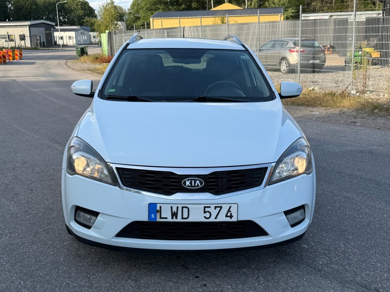 Kia Ceed 2012, bild 2/18