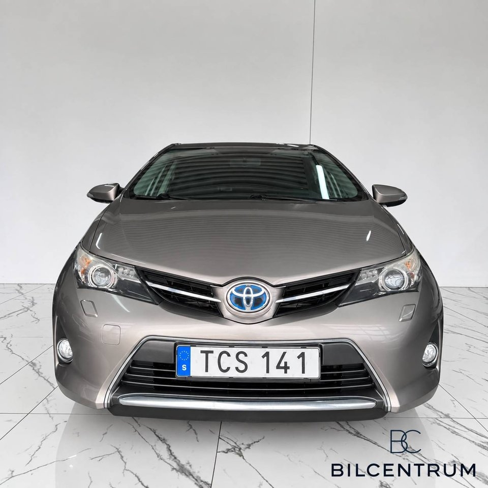 Toyota Auris 2014, bild 2/25