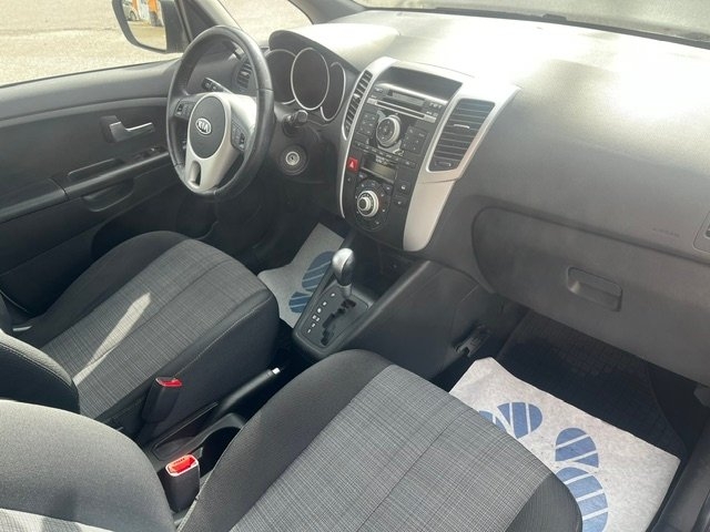 Kia Venga 1.6 CVVT EX Comfort Euro 5 2011, bild 7/10